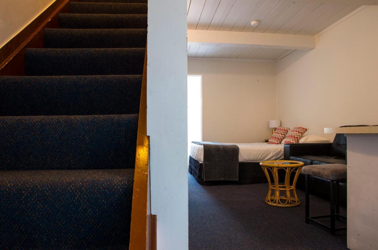 Midway Motel ロトルア エクステリア 写真