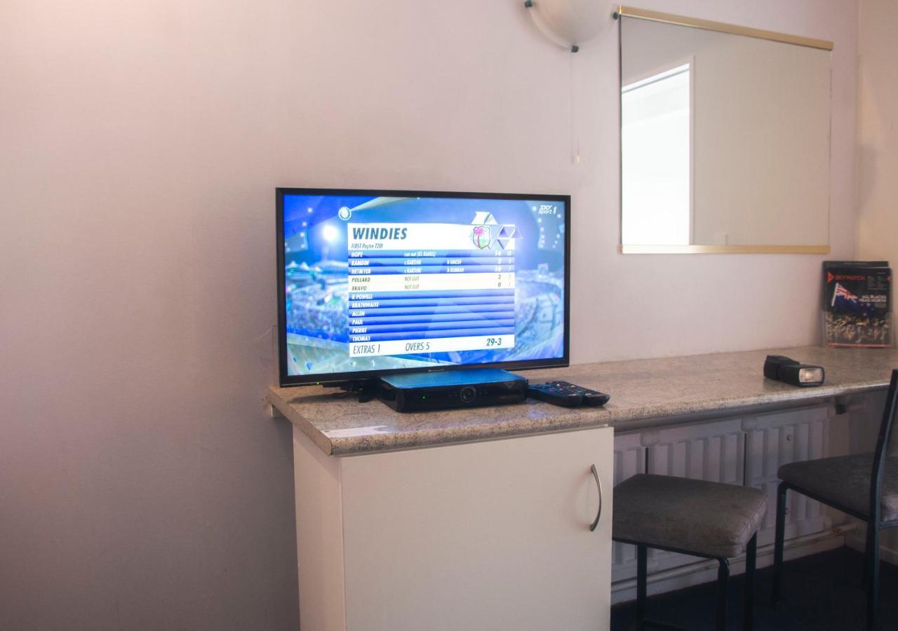 Midway Motel ロトルア エクステリア 写真